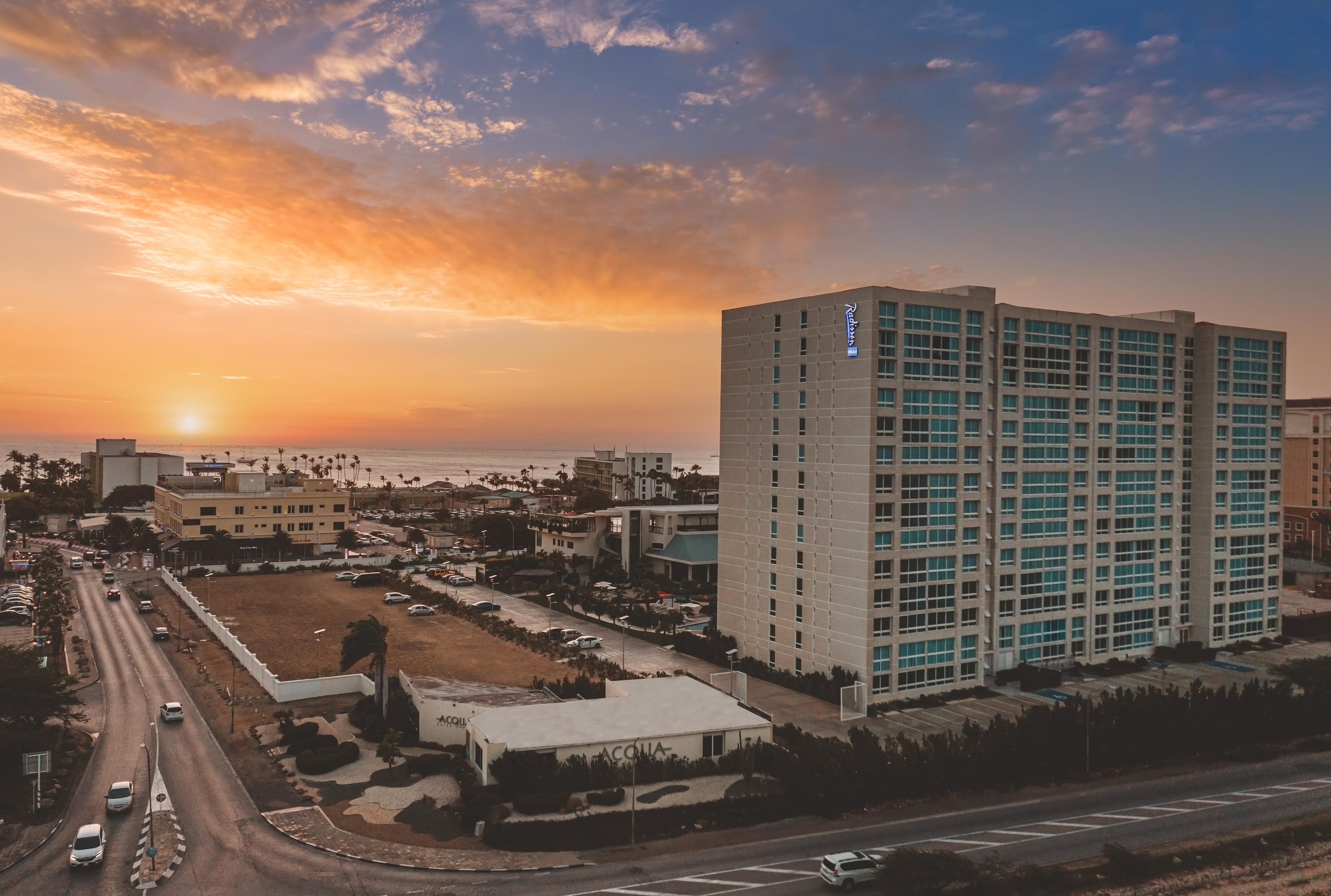 Hotel Radisson Blu Aruba Palm Beach Zewnętrze zdjęcie